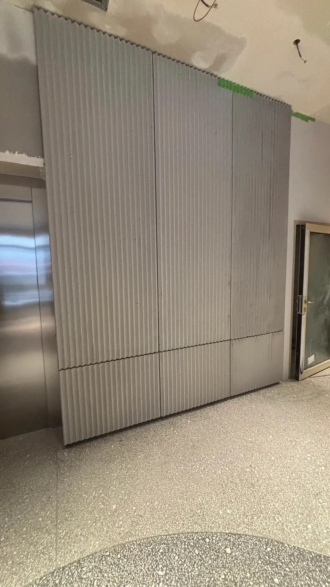 Postęp pracy inwestycji Żelazna 54, Warszawa Wola